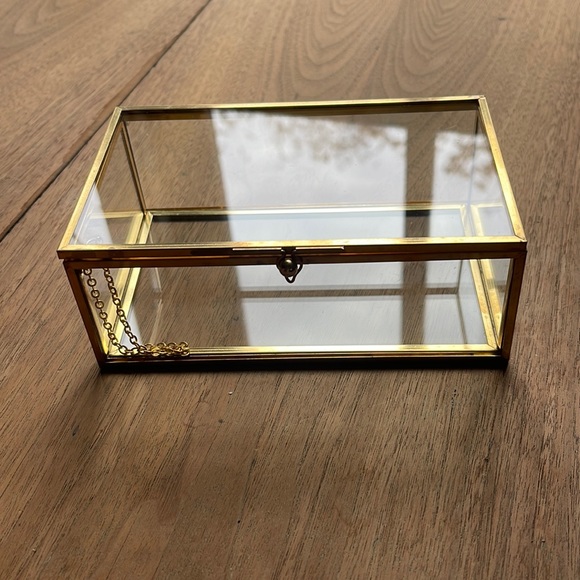 Glass and gold metal frame BOX. 5 3/4” long, 2+” tall, 3 1/2” wide. - Picture 1 of 6